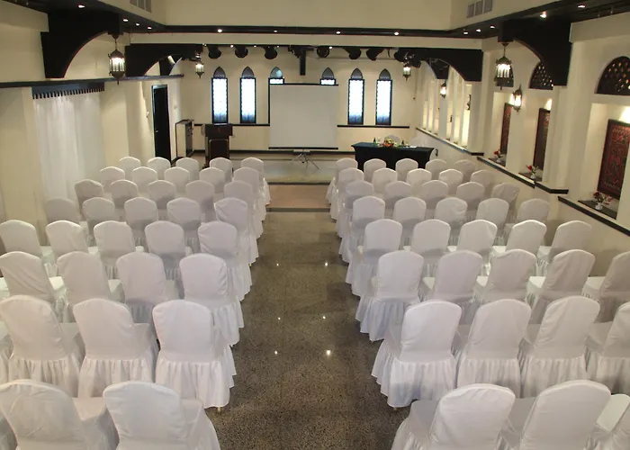 Arabian Courtyard & SpaSpa Hotel